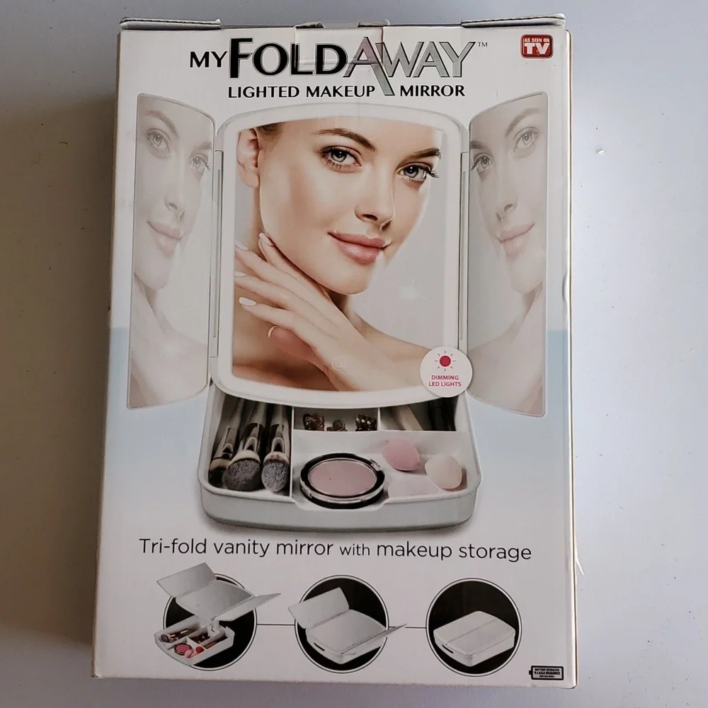 My FoldAway Lighted Makeup Mirror (New)